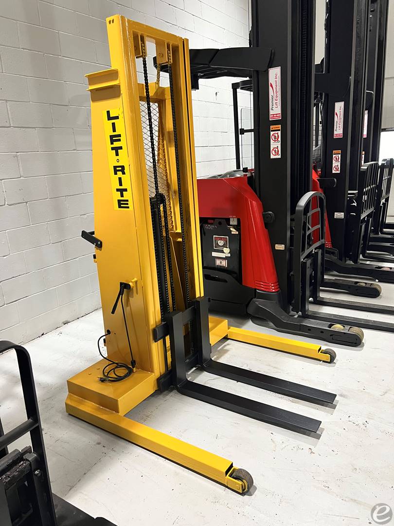 2012 Lift-Rite LT132