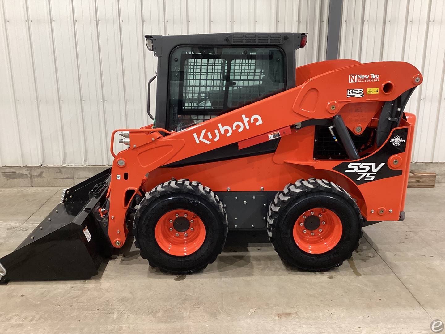 2024 Kubota SSV75PHFRC