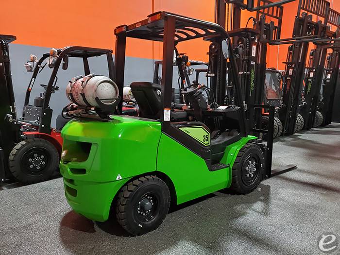 2024 Viper Lift Trucks FY35