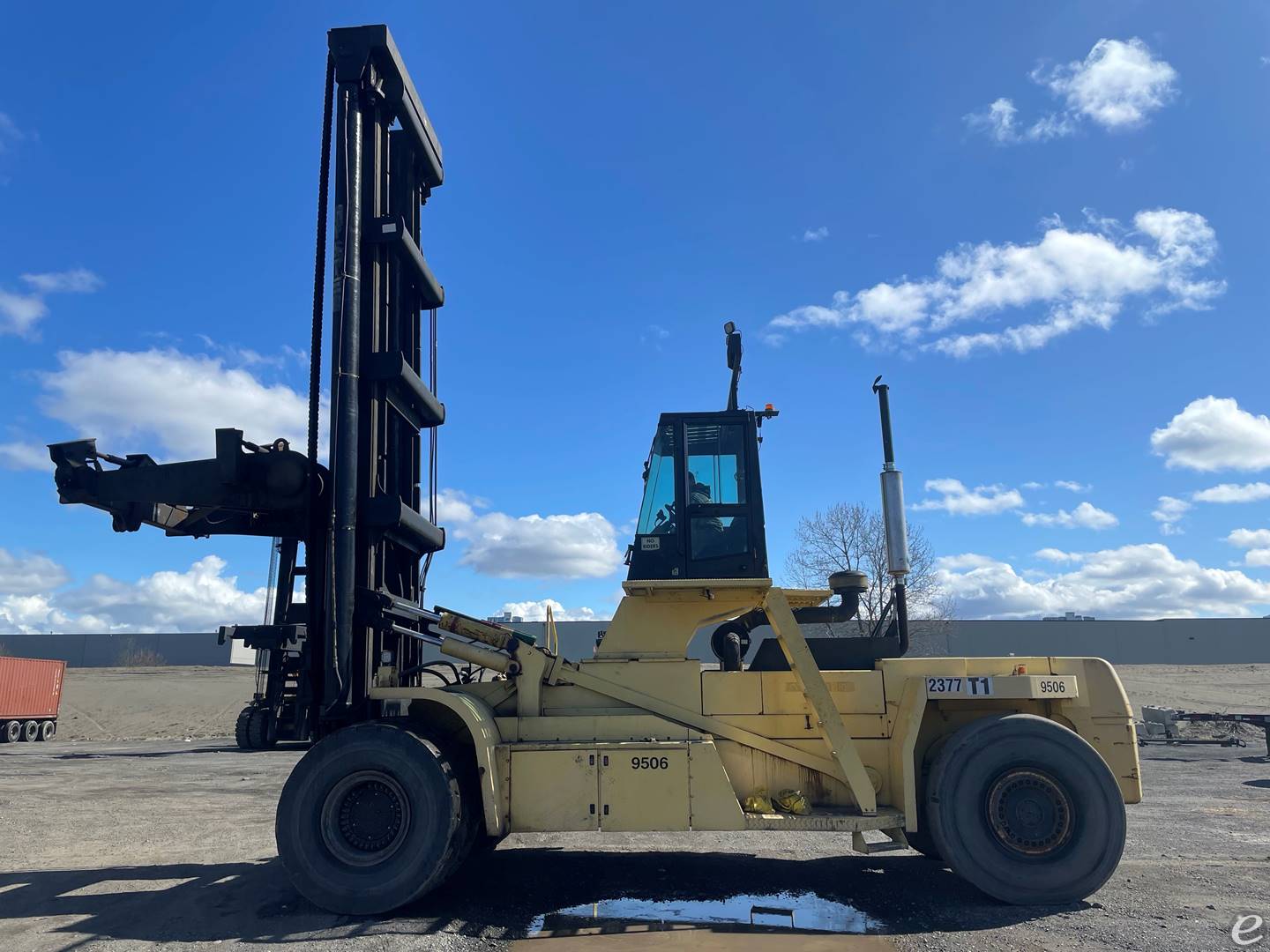 2001 Hyster H1050E