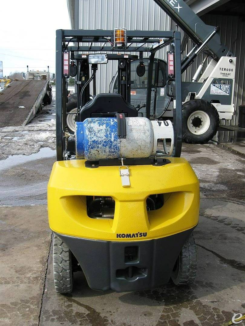 2014 Komatsu FG25HT-16