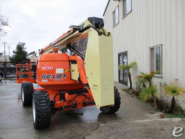 2012 JLG 600AJ