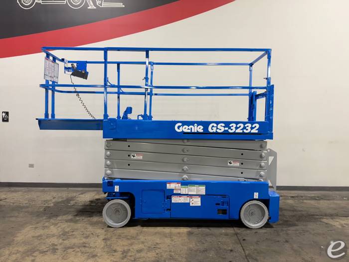 2014 Genie GS3232