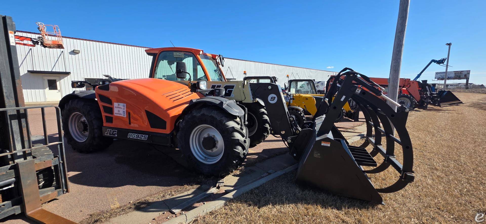 2024 JLG 925 Ag Telehandler