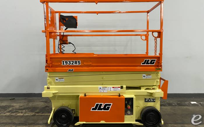 2015 JLG 1932RS