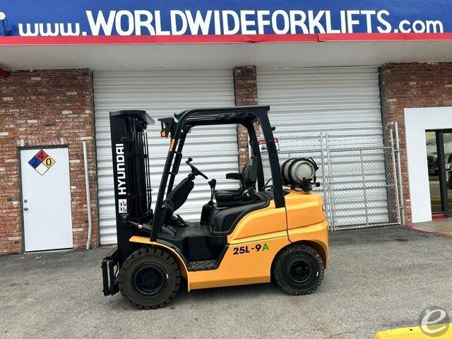 Hyundai 25L-9A