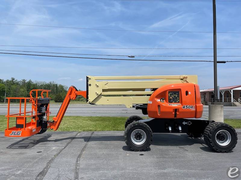 2013 JLG 450AJ