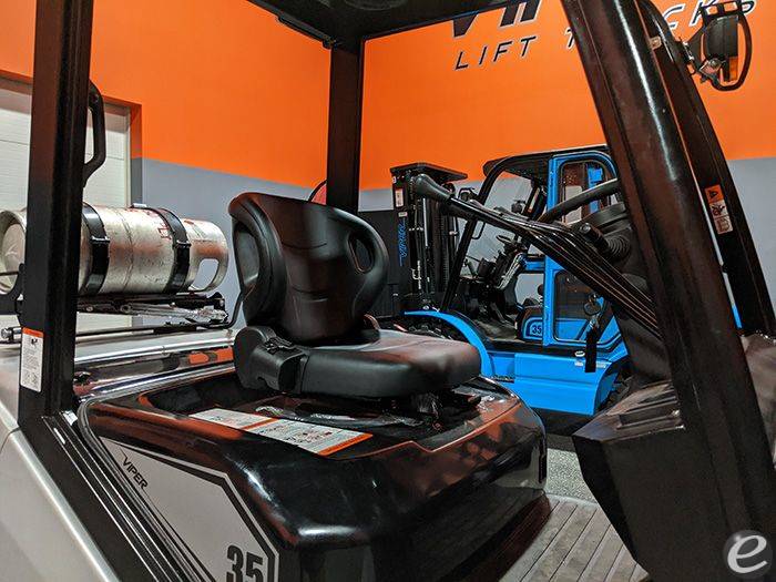 2024 Viper Lift Trucks FY35