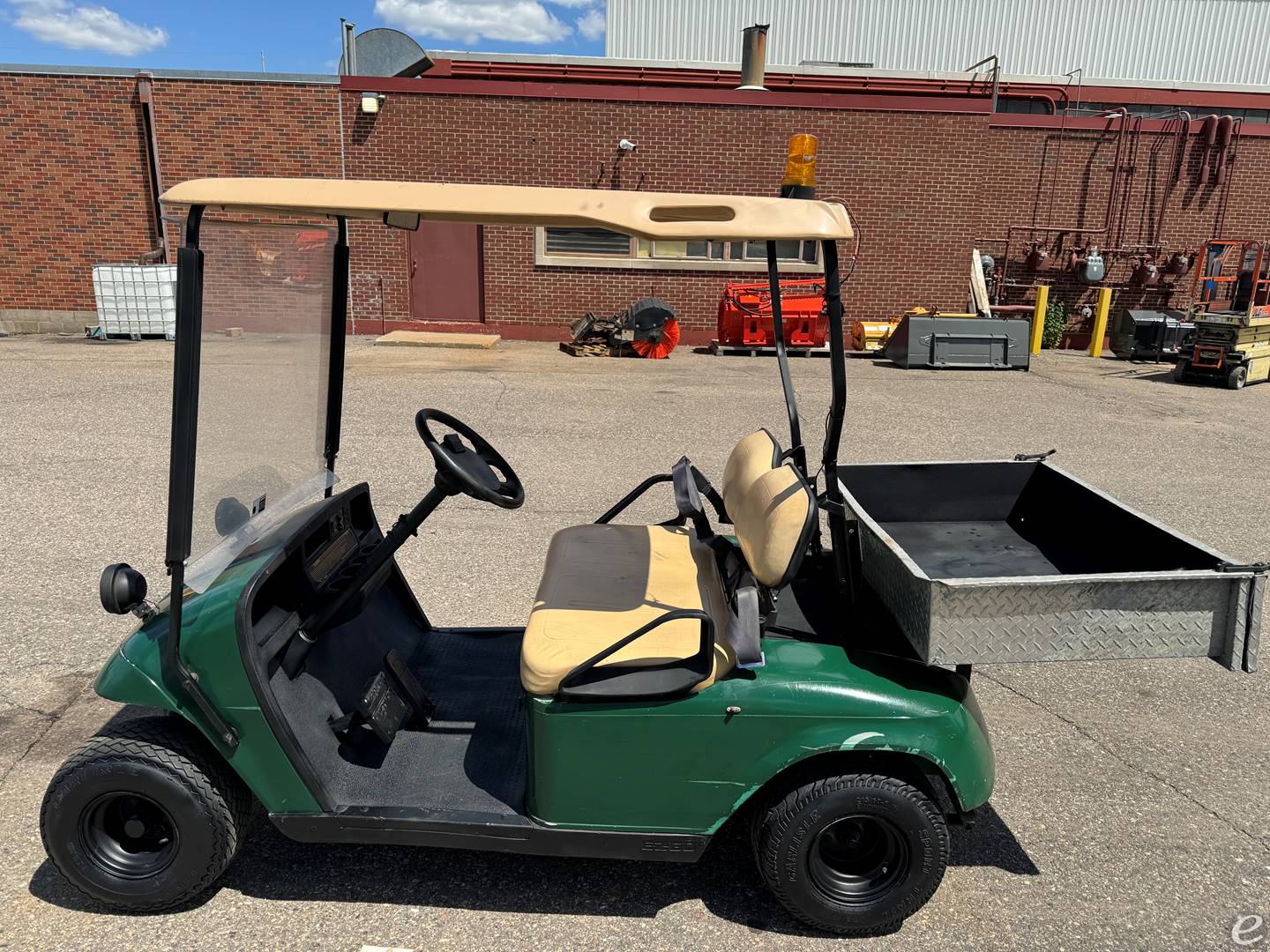 EZ-GO EZ-GO Golf cart