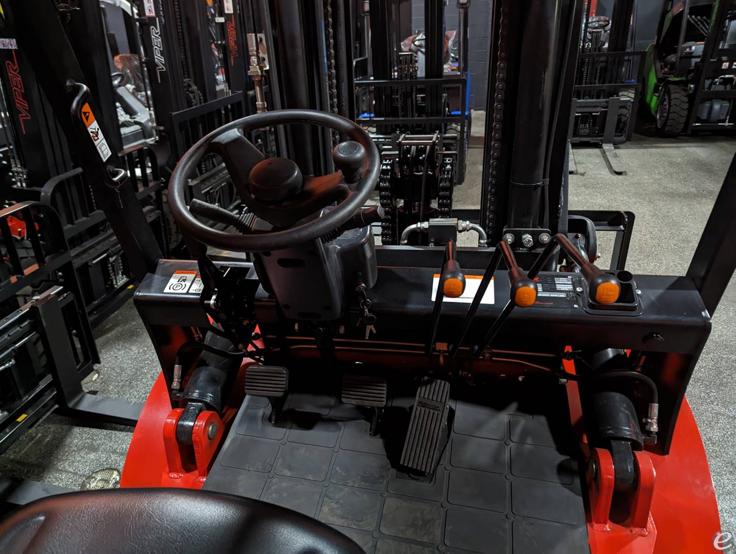 2024 Viper Lift Trucks FY50S