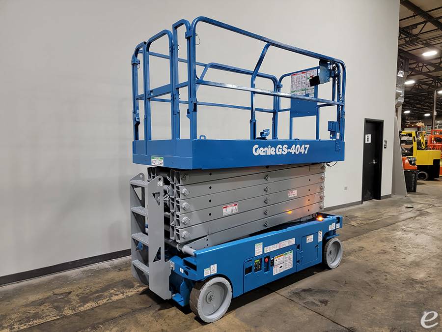 2016 Genie GS4047