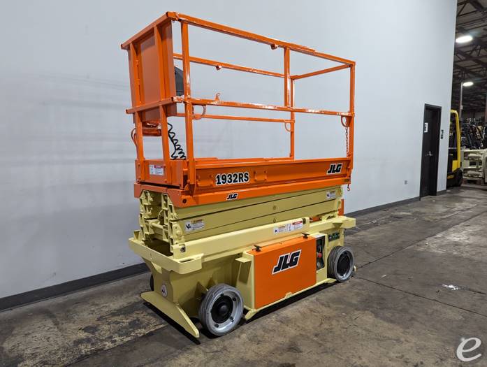 2015 JLG 1932RS