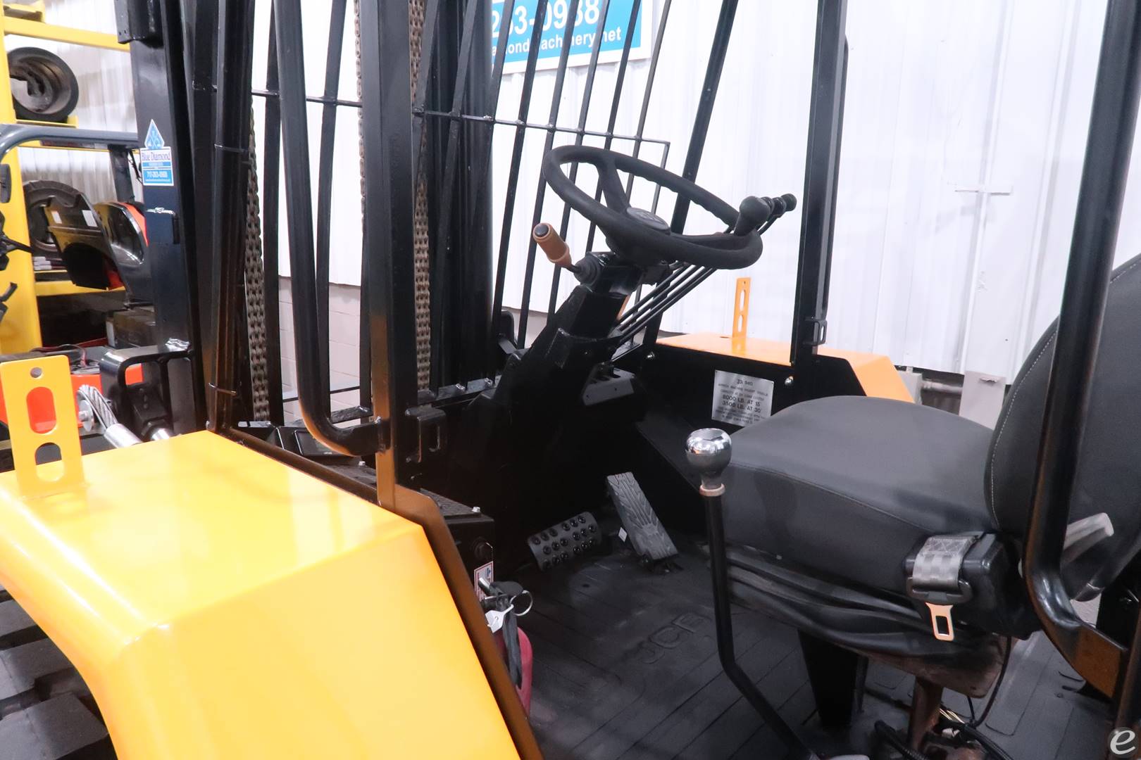 2015 JCB 940