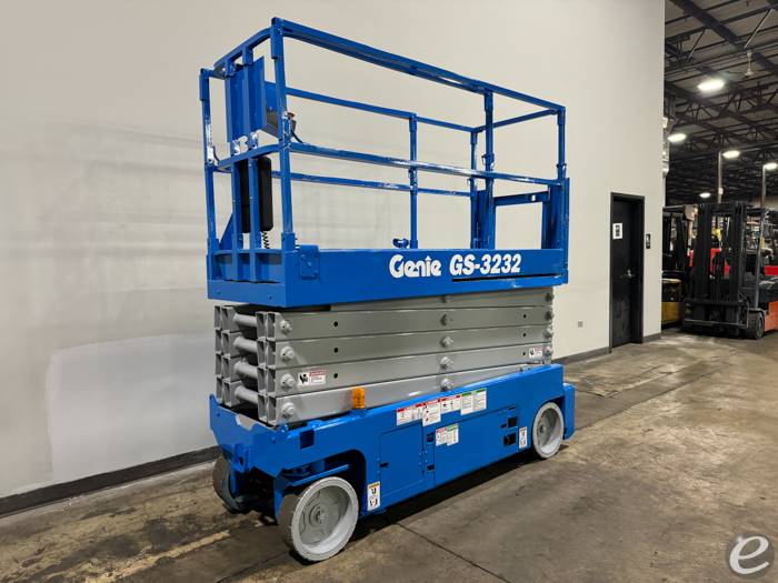 2015 Genie GS3232