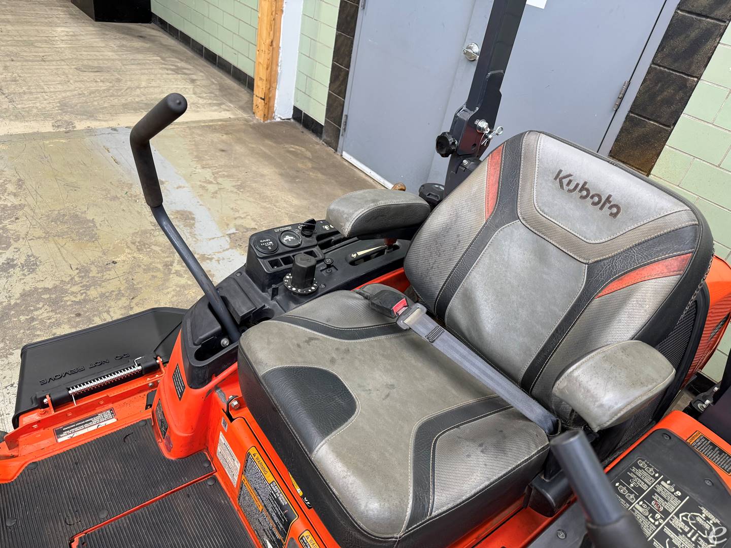 2021 Kubota ZG327PA