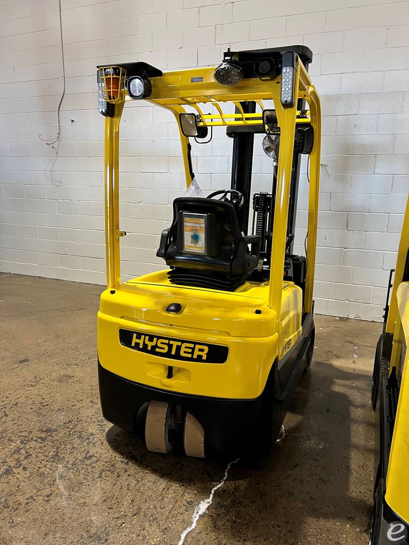 2010 Hyster J40XNT