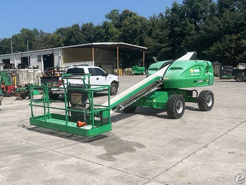 2015 JLG 400S