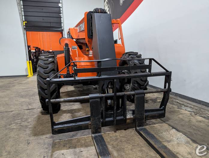 2014 JLG 6042