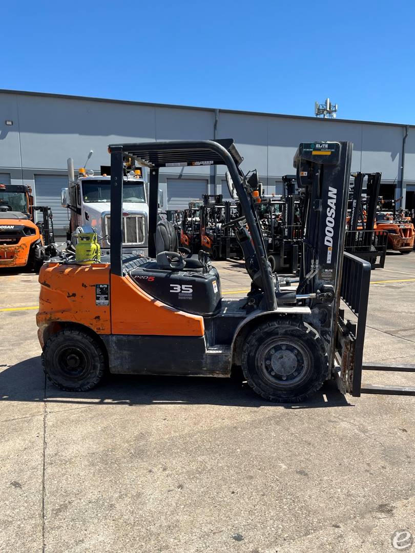 2018 Doosan G35S-5