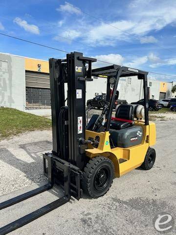 Cat FG25