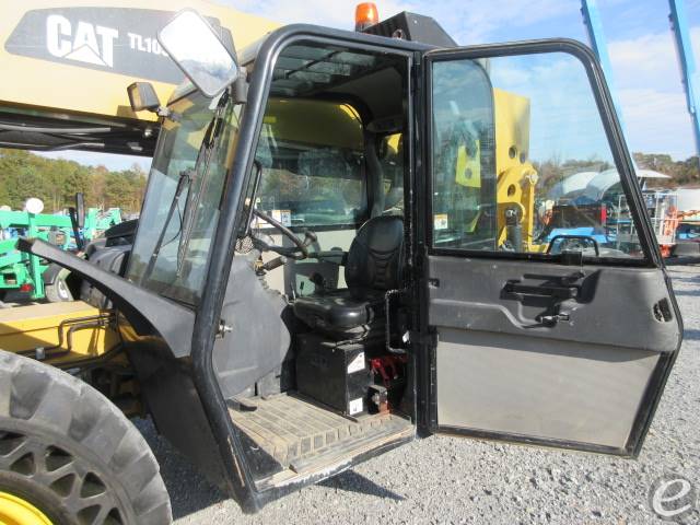 2015 Cat TL1055D