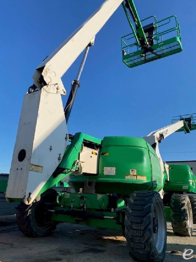 2014 JLG 600AJ