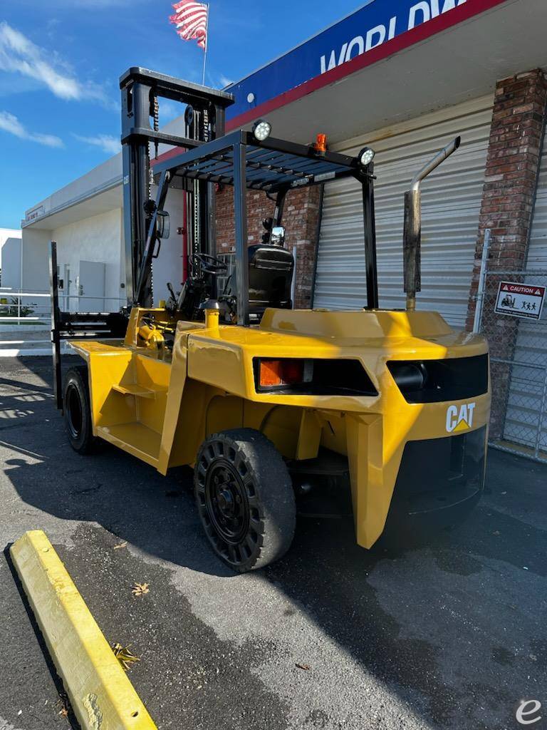 Cat DP70  FD70