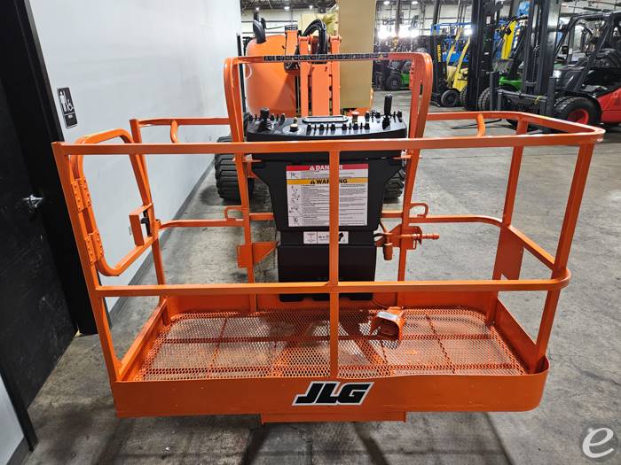 2015 JLG 450AJ