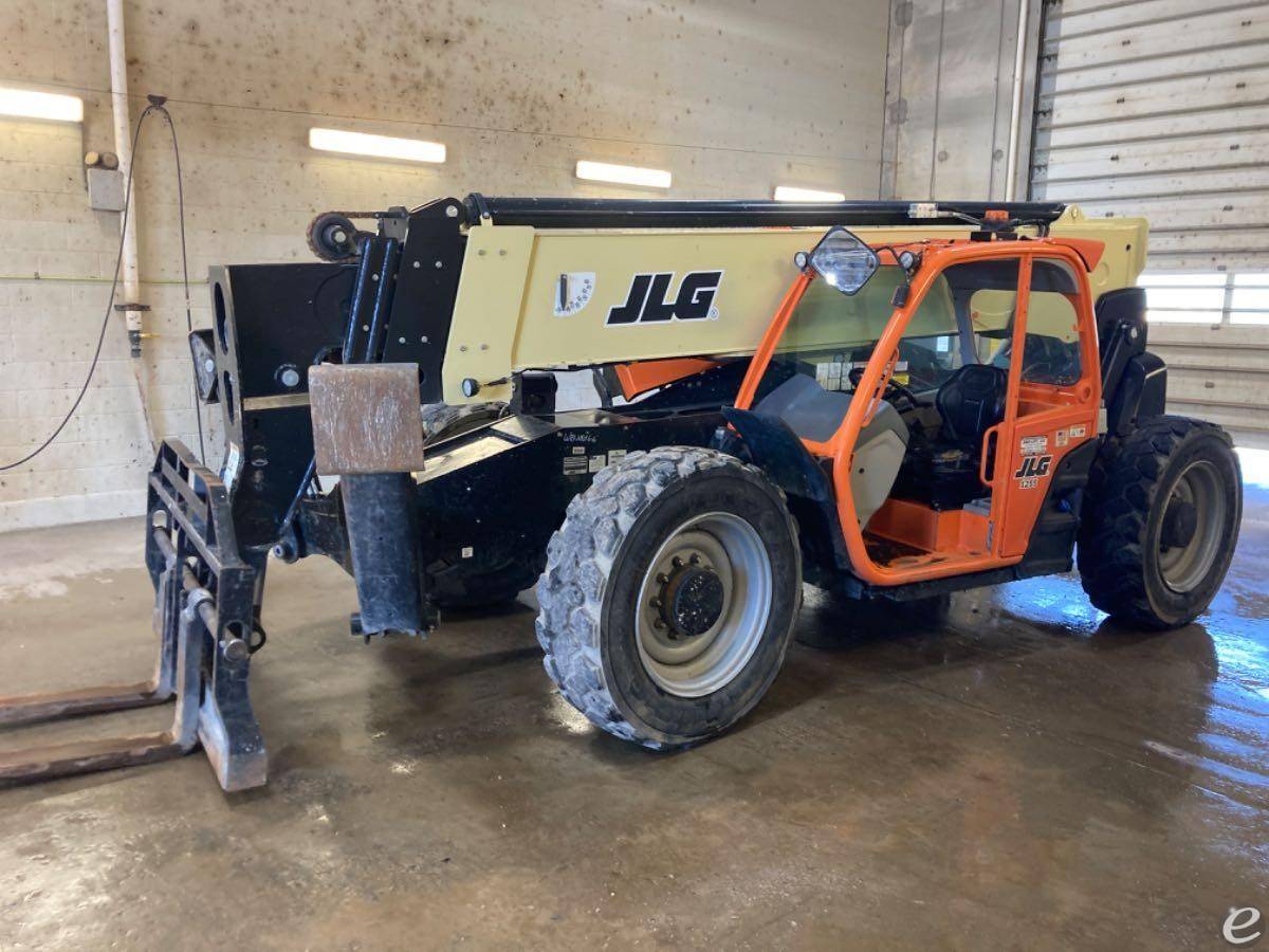 2020 JLG 1255