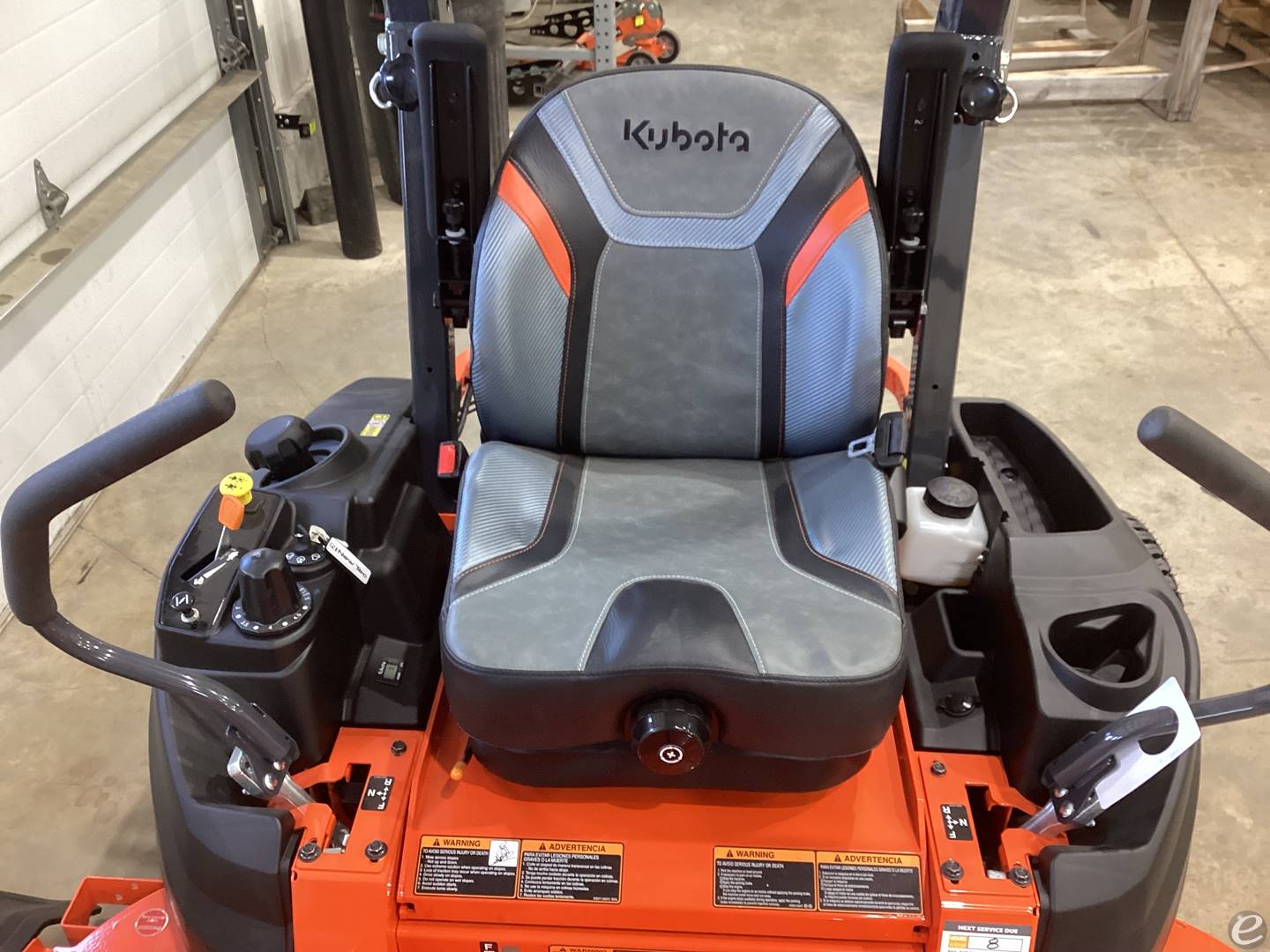 2024 Kubota Z422KWT-60