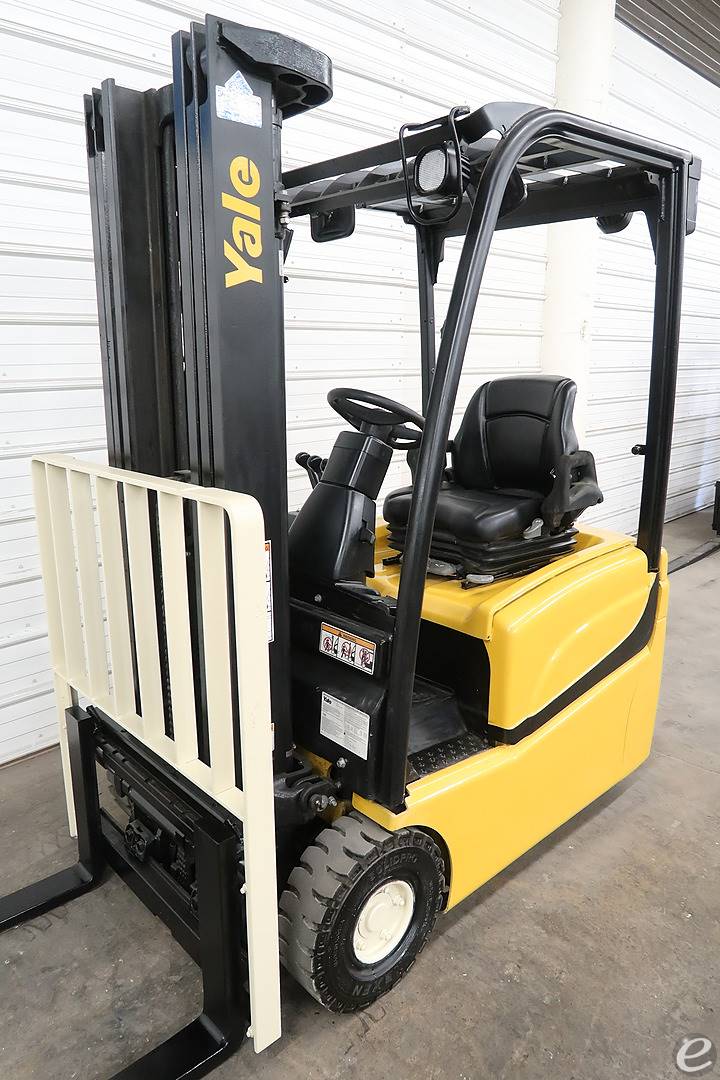 2013 Yale ERP030VT