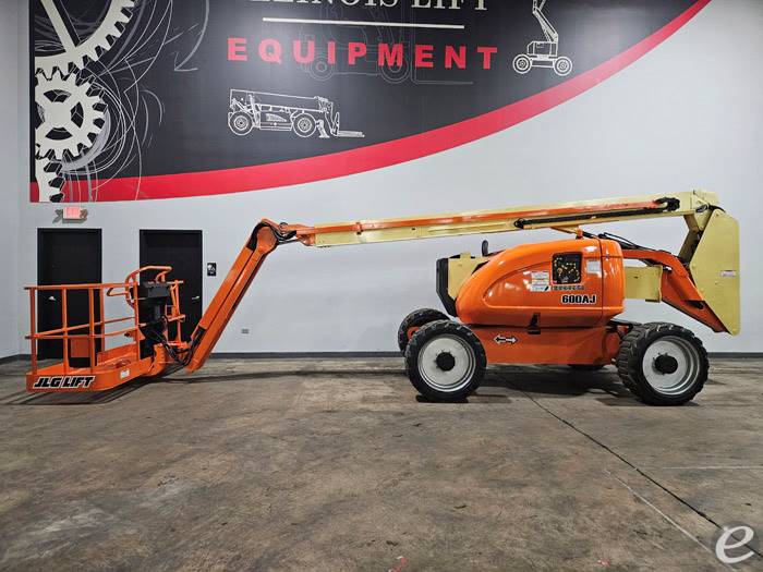 2013 JLG 600AJ