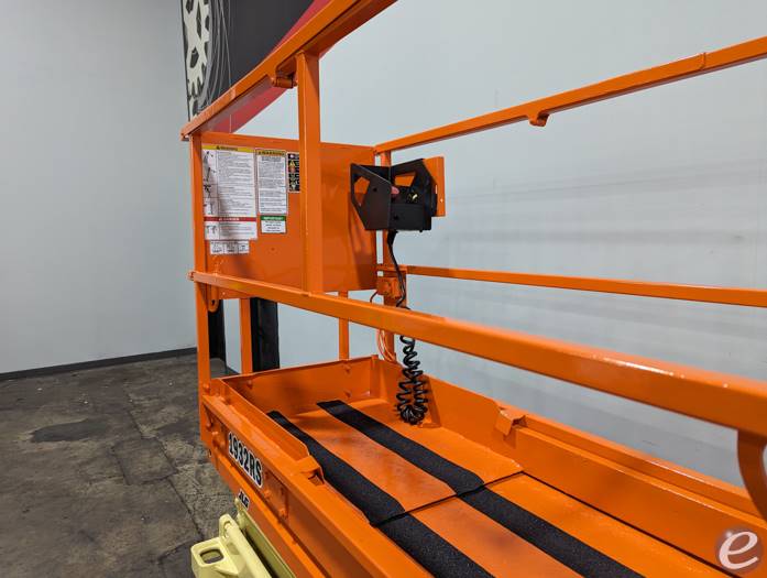 2015 JLG 1932RS