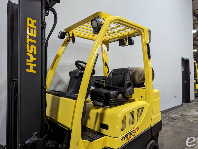 2015 Hyster S70FT