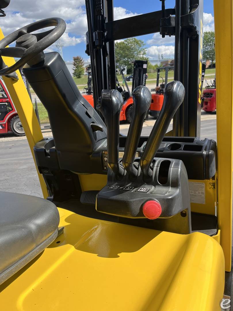 2015 Hyster E60XN-33