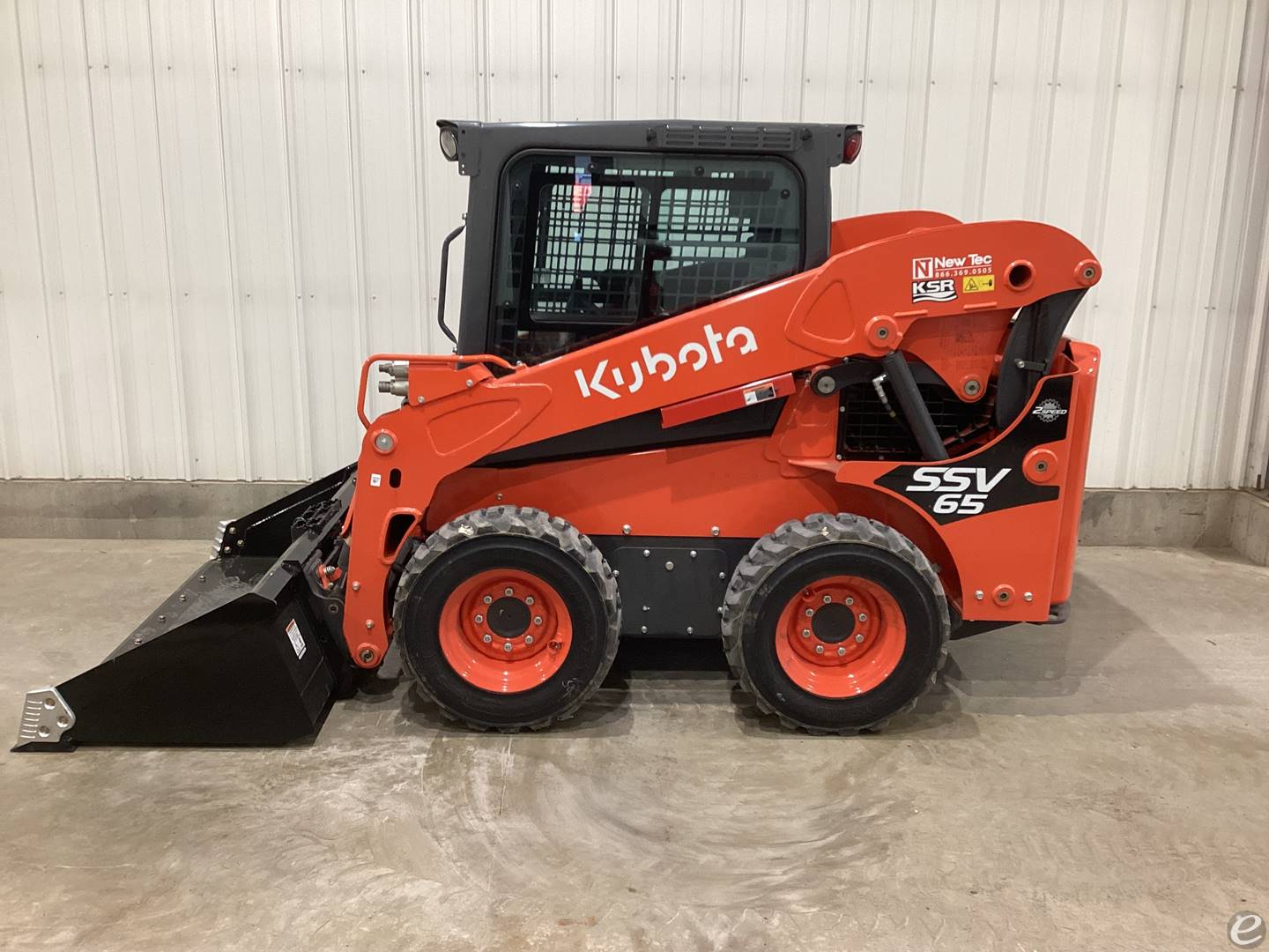 2024 Kubota SSV65PHFRC