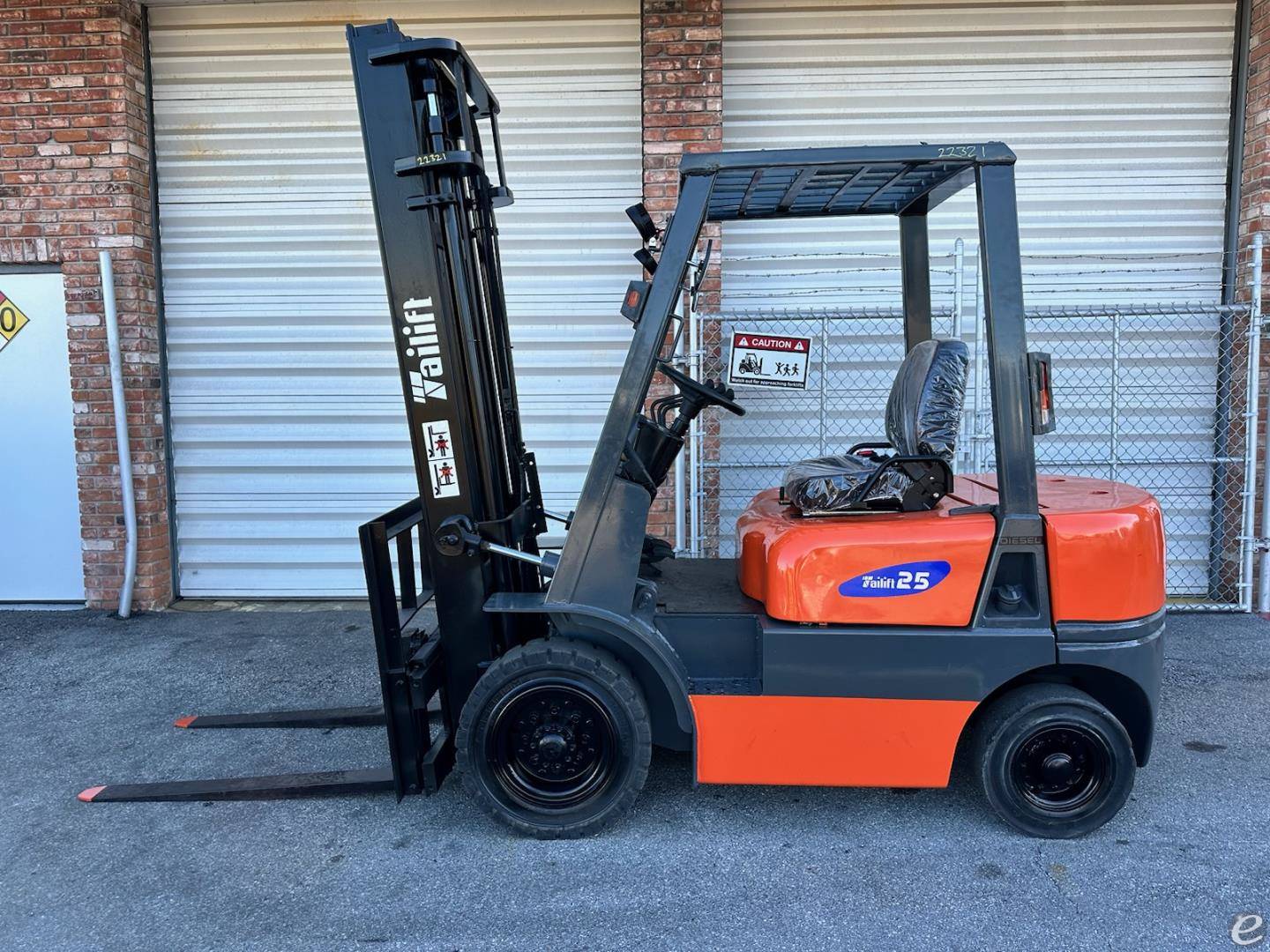 World Lift FD25P