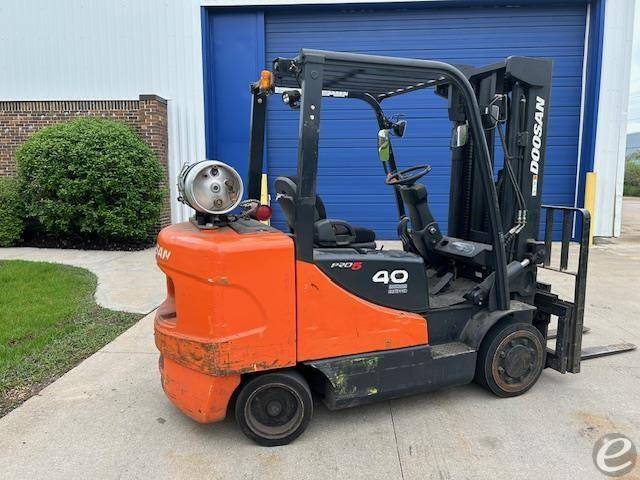 2016 Doosan GC40S-5