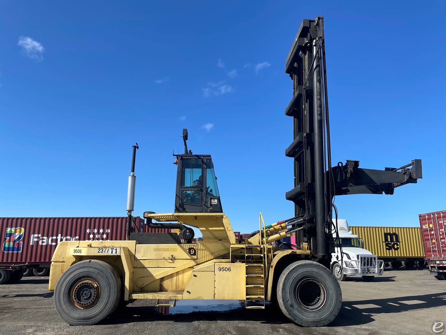 2001 Hyster H1050E