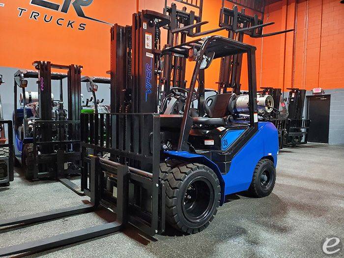 2024 Viper Lift Trucks FY35