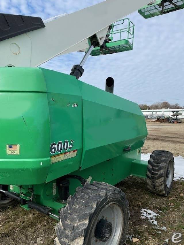 2014 JLG 600S