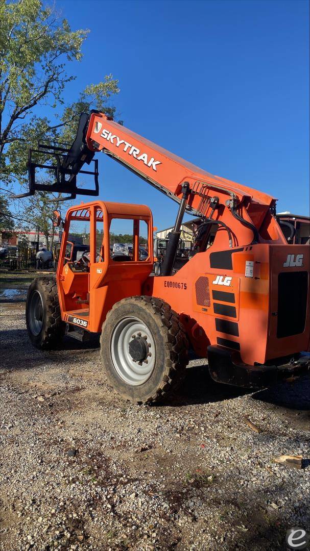 2019 JLG 6036
