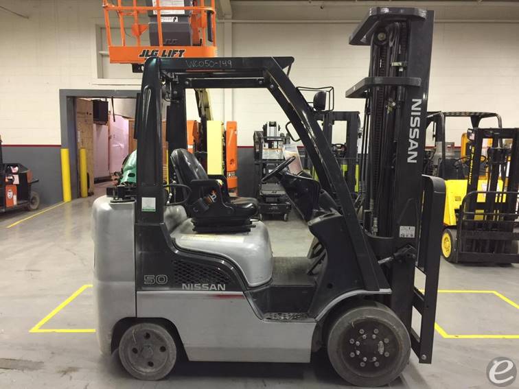 2013 Nissan MCP1F2A25LV