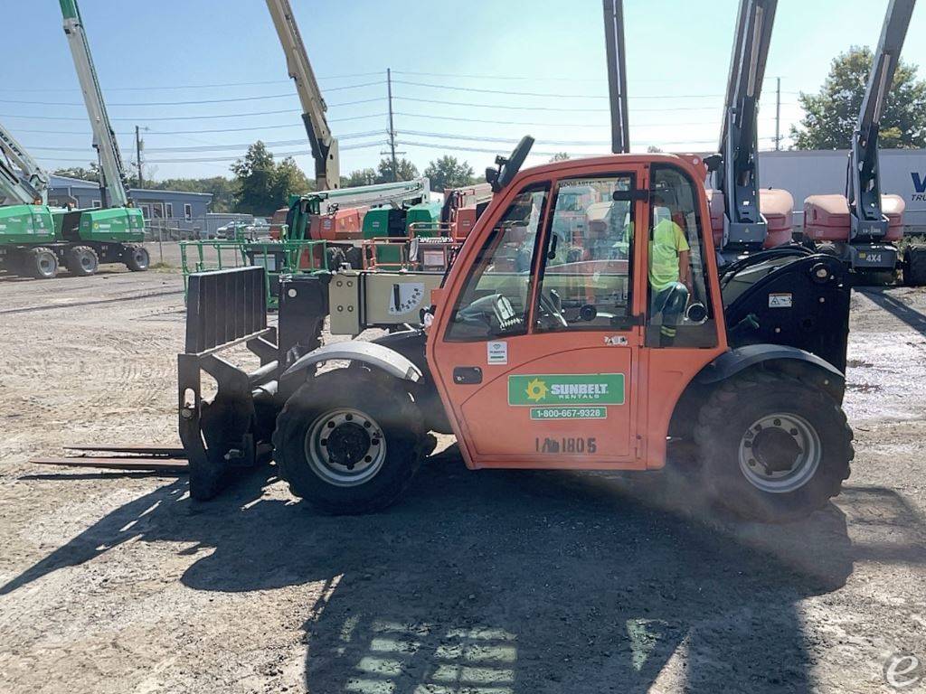 2015 JLG G5-18A