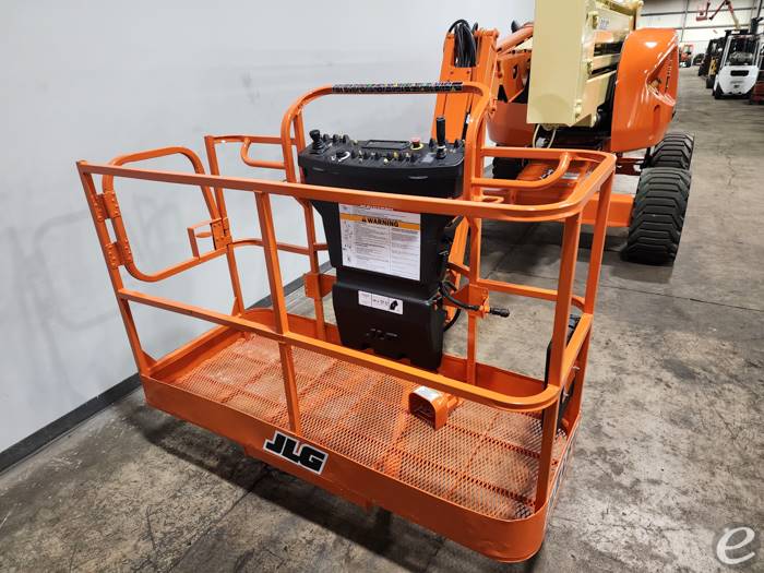 2013 JLG 450AJ