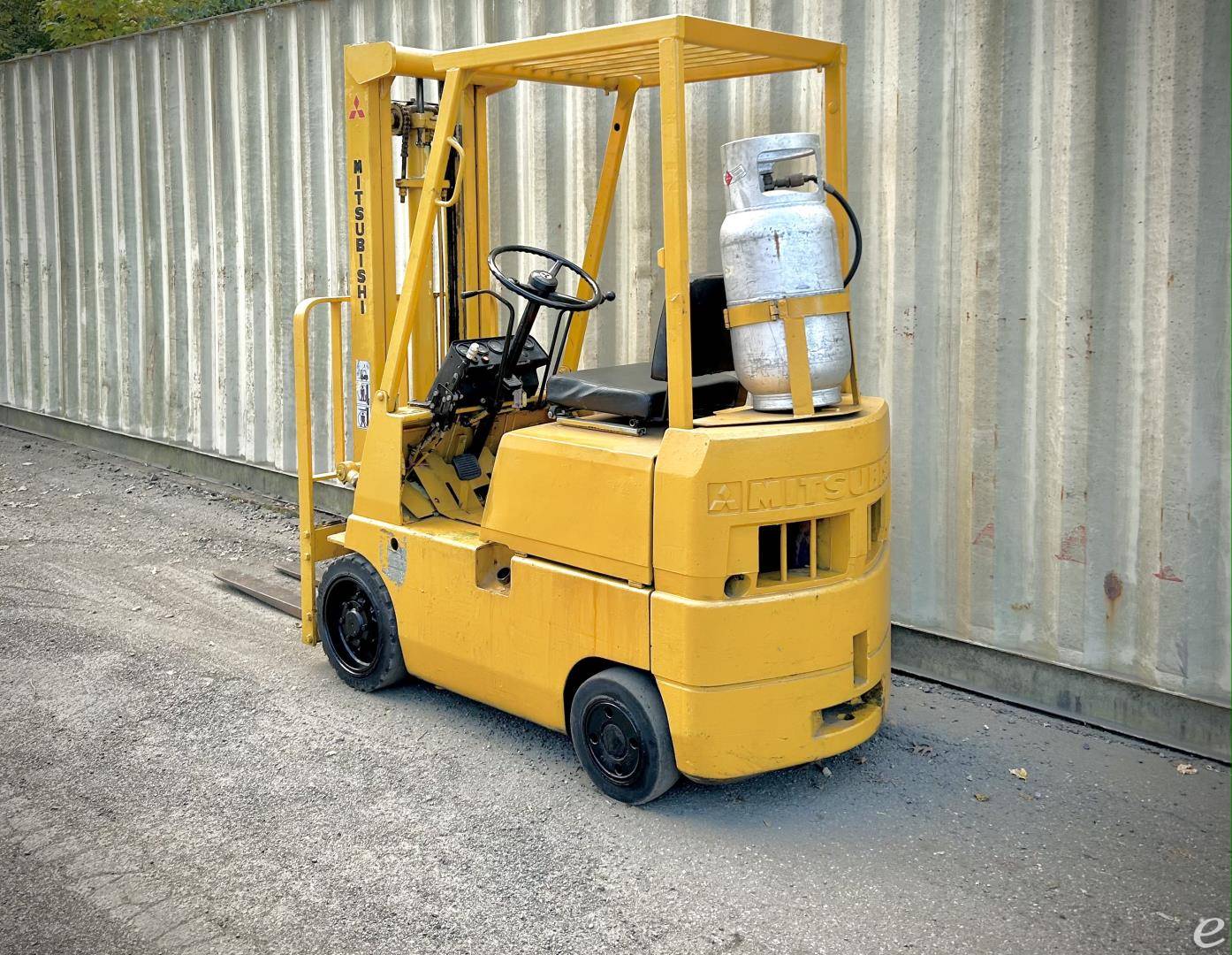 1992 Mitsubishi FGC15