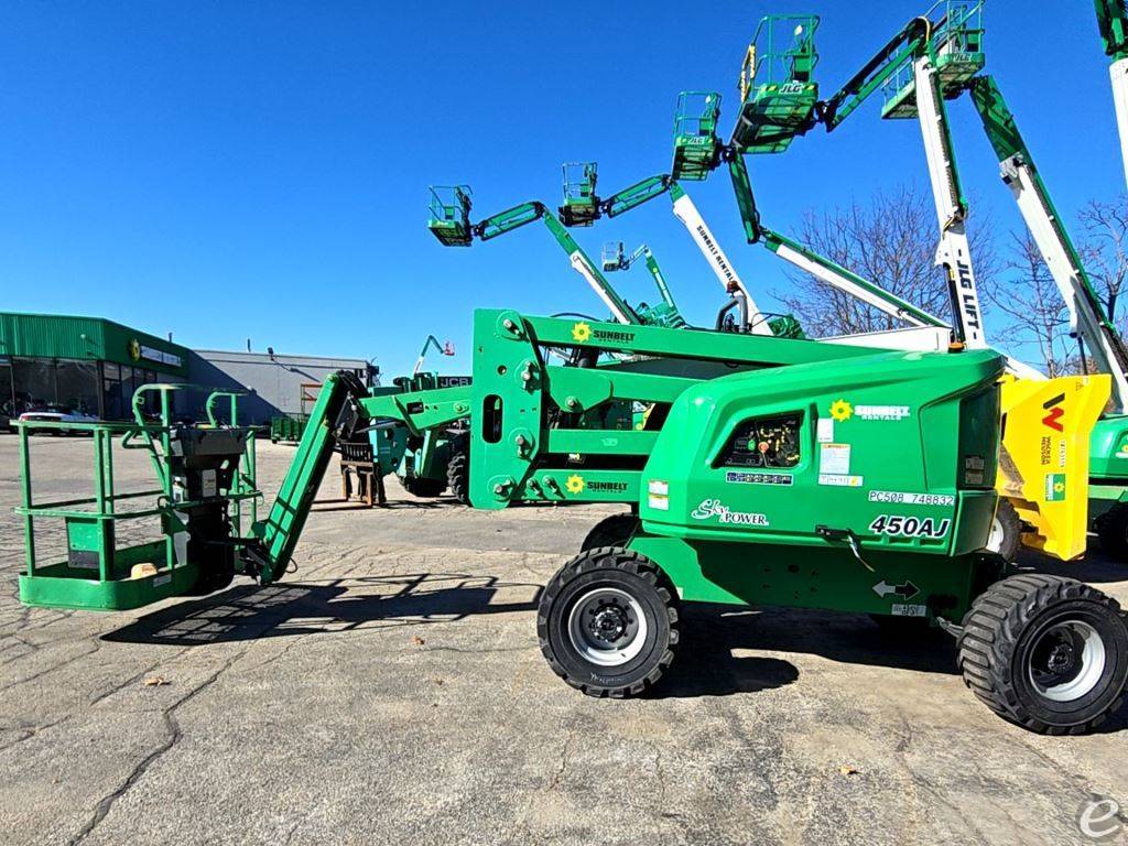 2015 JLG 450AJ