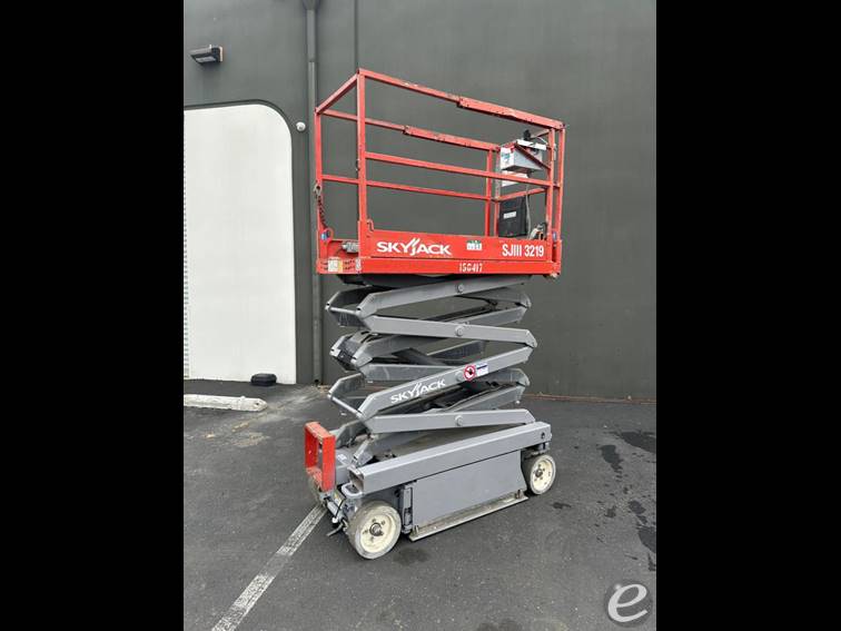 2014 Skyjack 3219-1