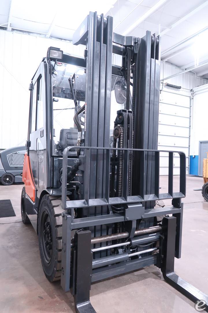 2015 Doosan D25S-7