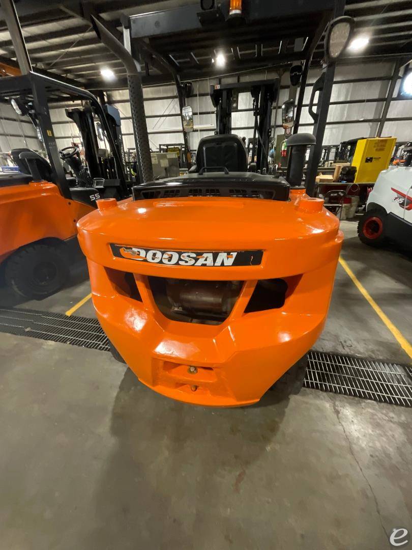 2022 Doosan D45S-7